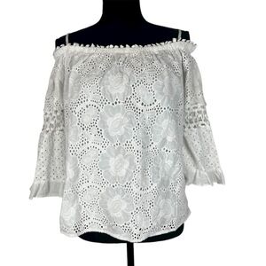 Lilly Pulitzer White‎ Eyelet Off Shoulder Lace Blouse Boho Size Medium